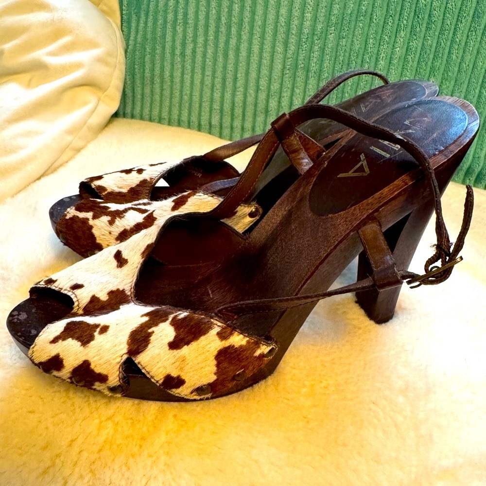 Wood & Leather Sandals